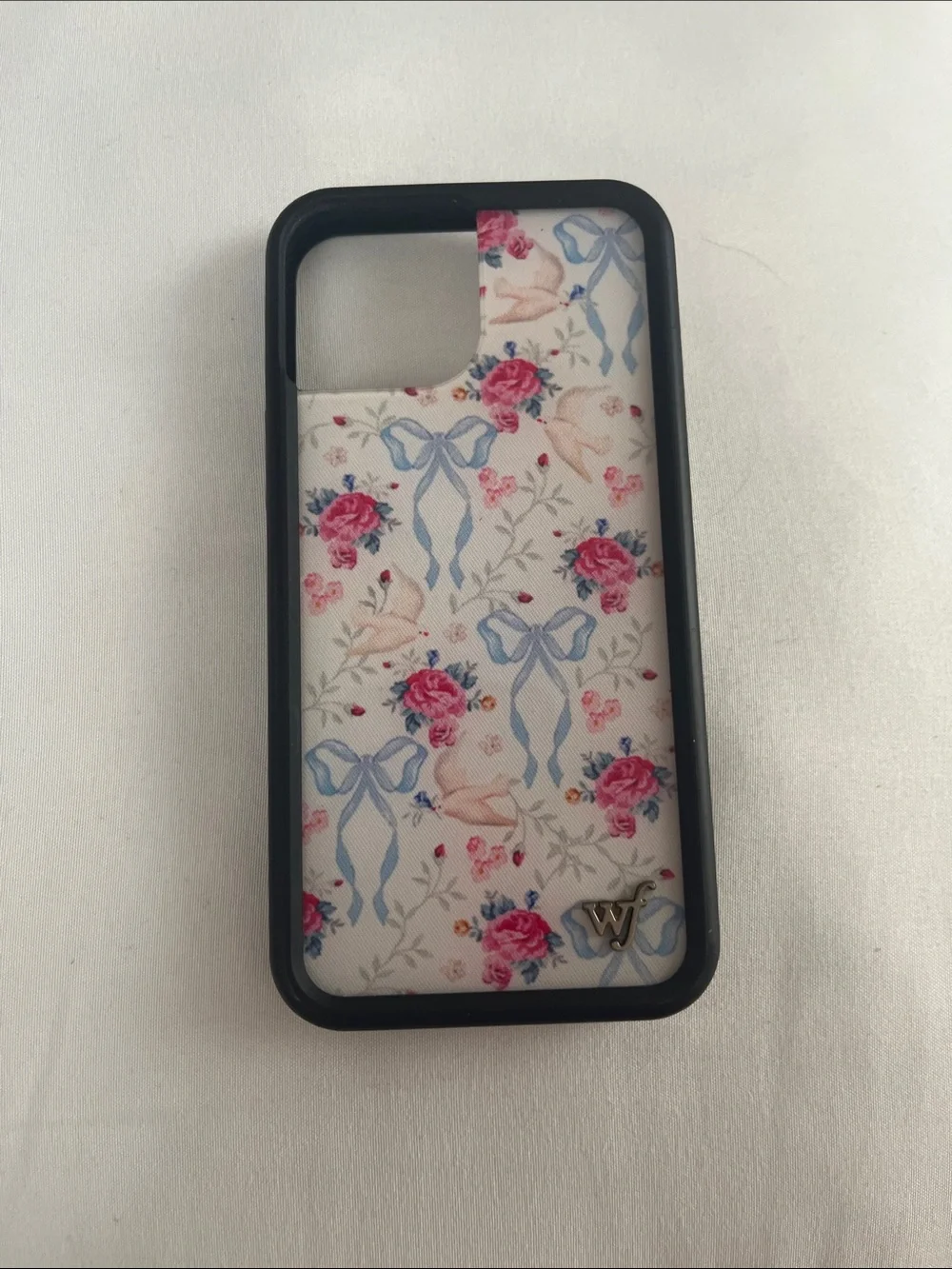 Like new Wildflower Lovey Dovey iPhone 13 mini